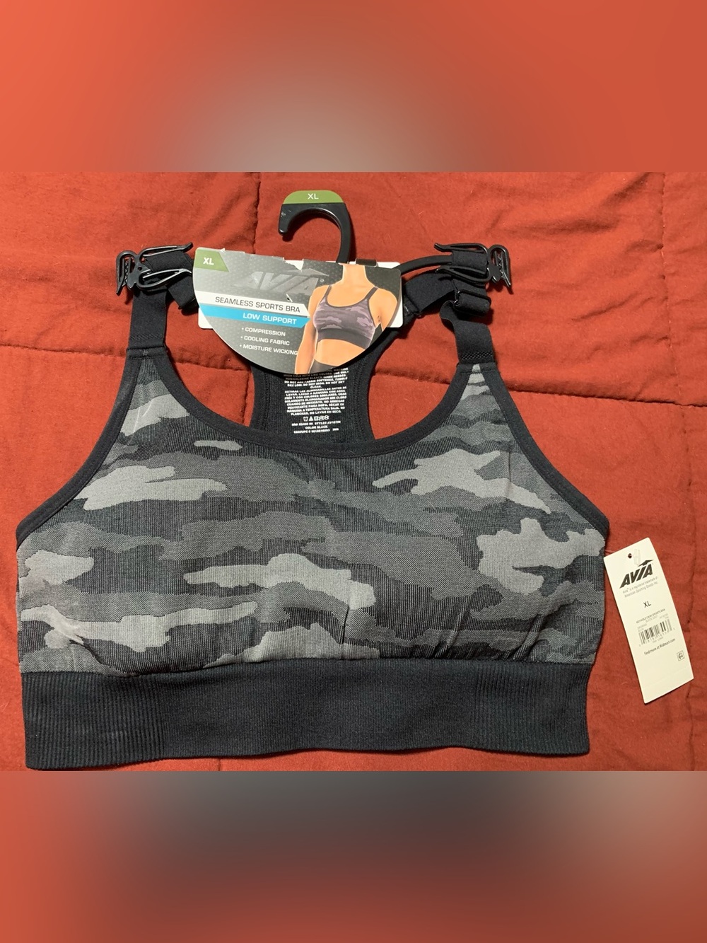NWT Avia Seamless Camo Sports Bra in Black & Gray XL